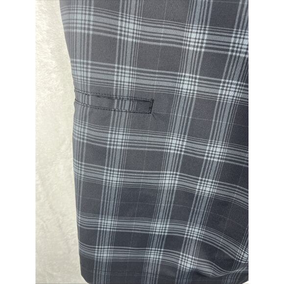 Nike Golf Men's Dri-Fit Golf Shorts Sz 30 Dark Gray Plaid Flat Front Pockets - Picture 8 of 10